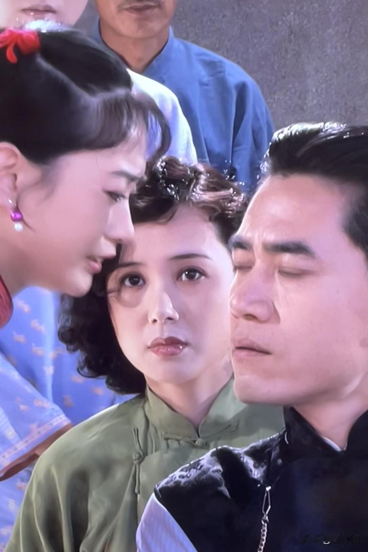 蒋雯丽在拍摄《大宅门》时期的美貌，被广泛认为是其演艺生涯中的一个巅峰状态。

她