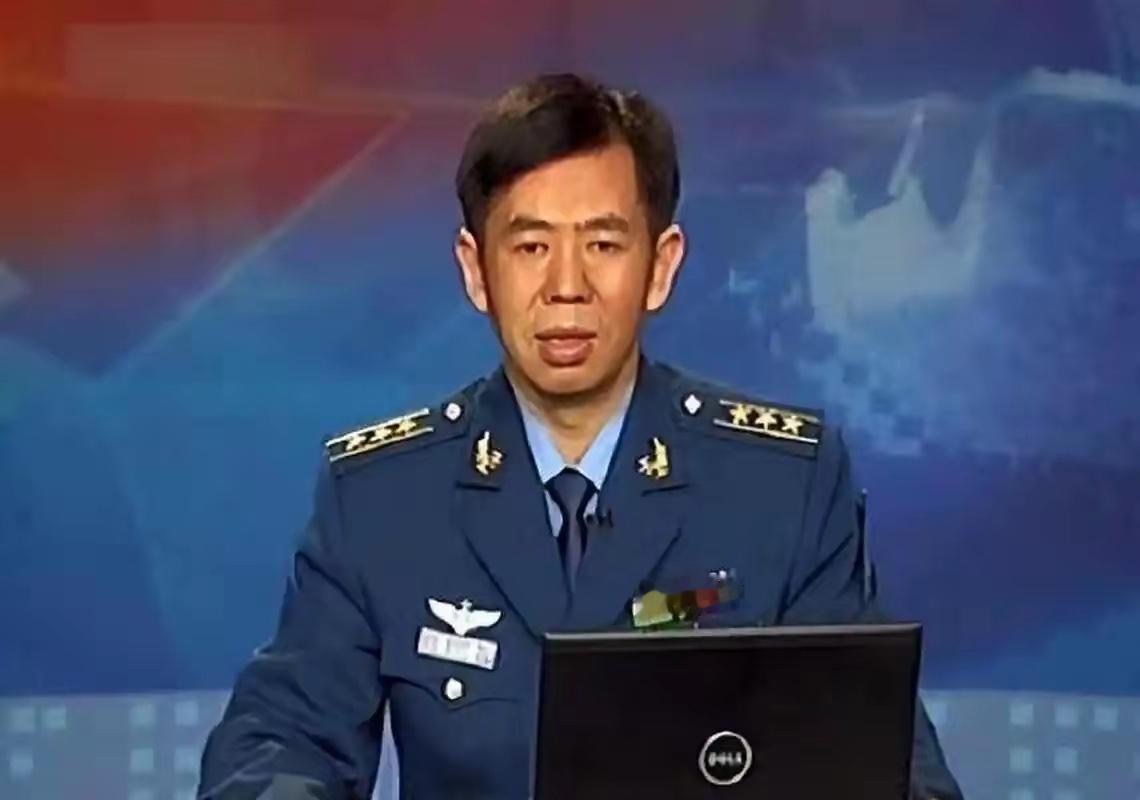 敌人咋越围越近？军事专家戴旭一句话戳破：外敌敢反复踩线，不是他们强到碾压，而是我