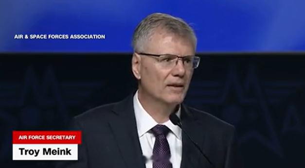 美国首次公开承认：已在太空部署武器，将用其保护美军部队 ​​​