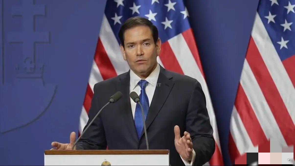 正在匈牙利访问的美国国务卿卢比奥今天说：“中国是一个大国，拥有十几亿人口，是全球