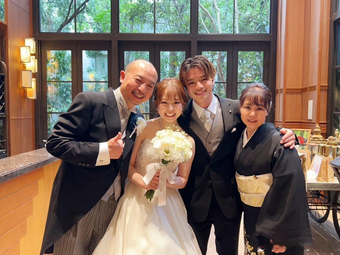 宇田幸矢参加姐姐的婚礼 