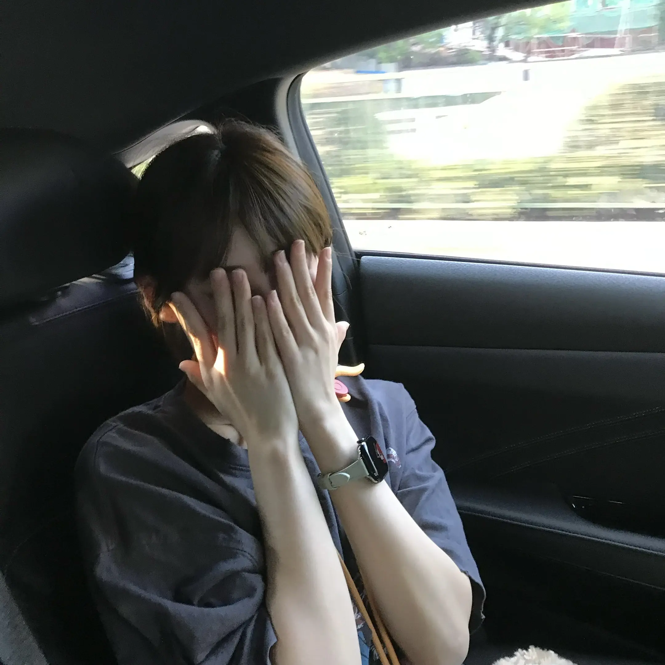 街景一直在后退