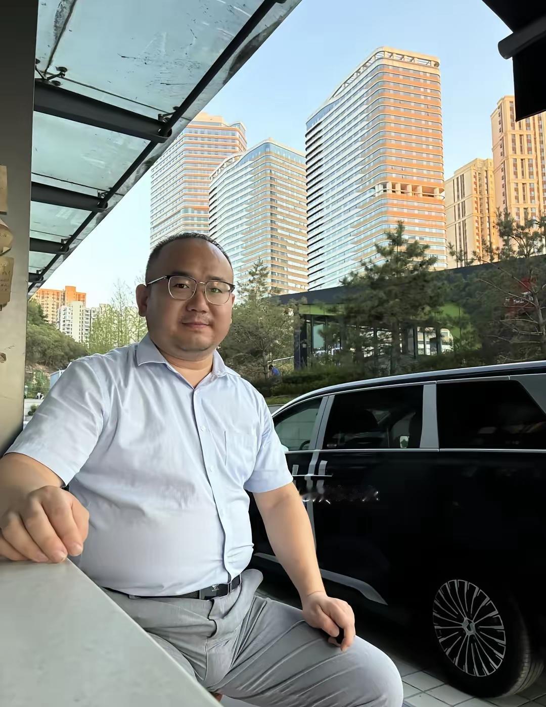 为什么男人过了30岁就容易发福变胖？为什么男人过了30就发福变胖了
这其中有很多