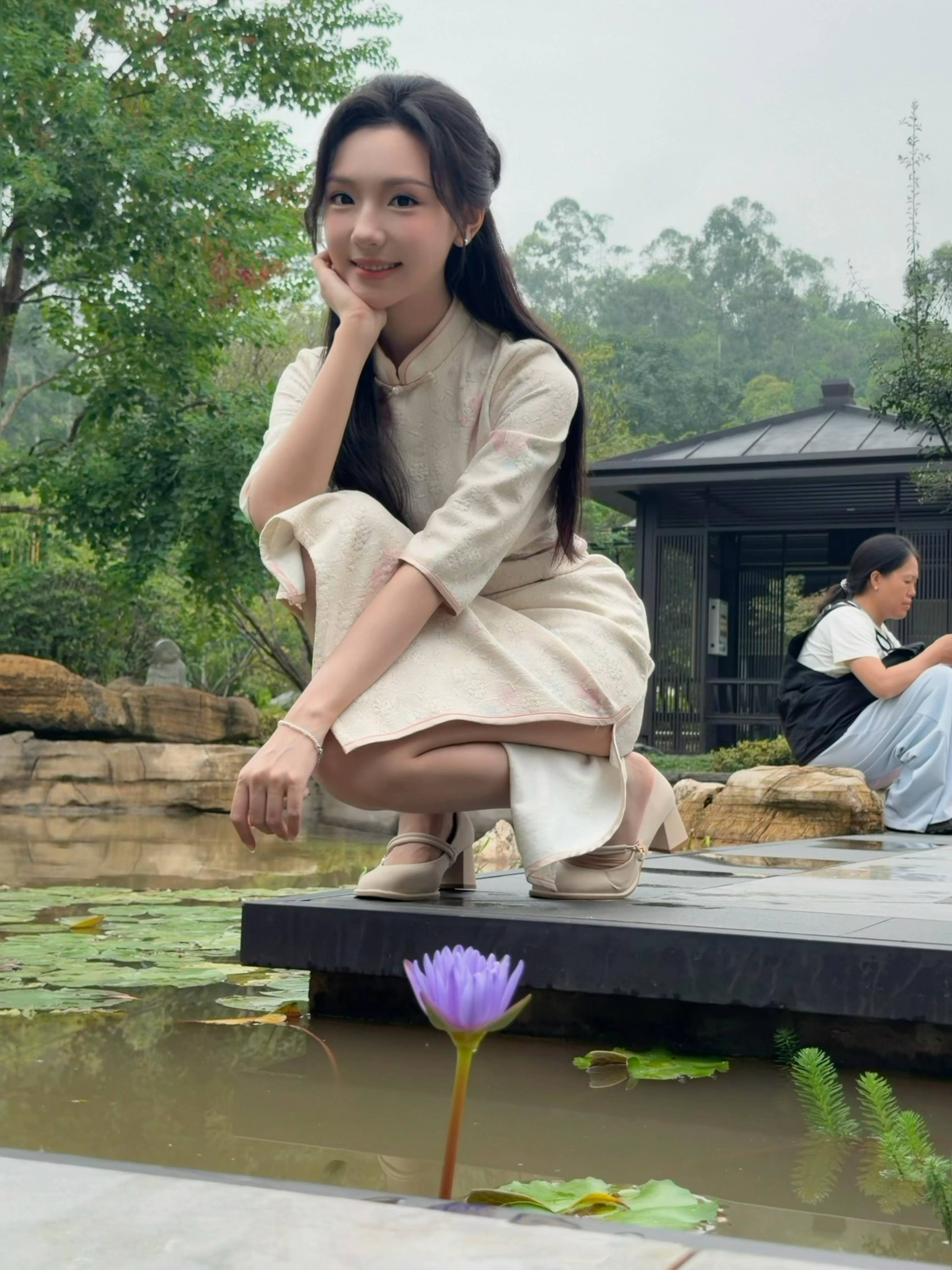 王云云Yuncy[超话]  花花送给你🪷 ​​​