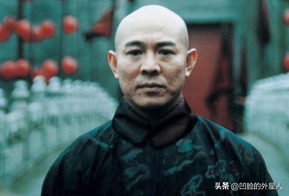 那年，陈可辛投资3亿筹拍《投名状》。刘德华片酬1600万，金城武思忖后，觉得不应