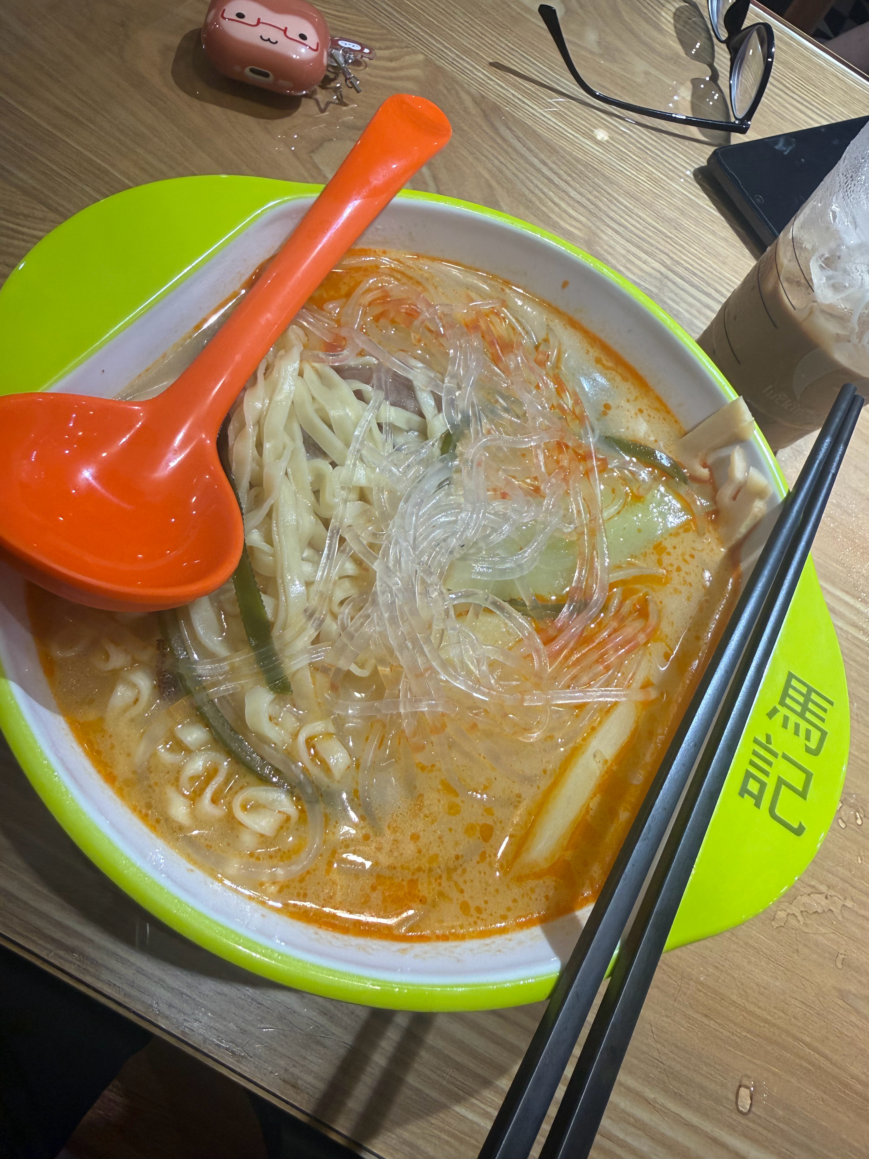 吃吃吃 