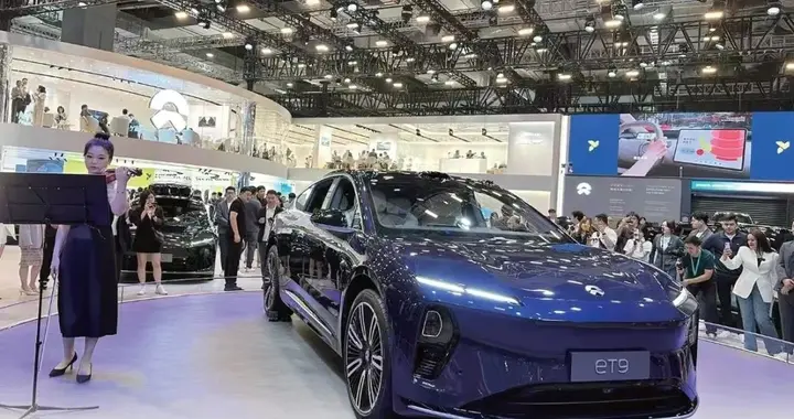 透过上海车展读懂三组密码