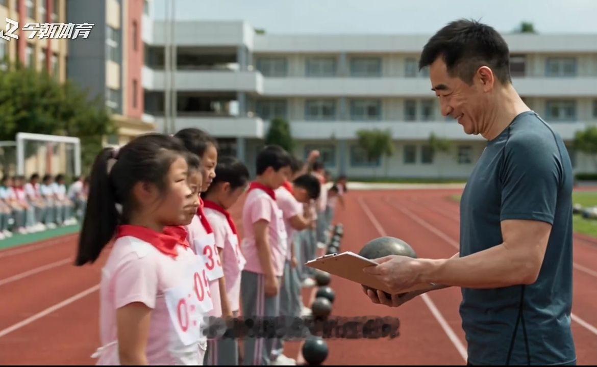从18 岁一枪封神，到钻石联赛五战全胜后因伤首败， 愿标枪少女 严子怡早日满血归来！ 二次元短剧