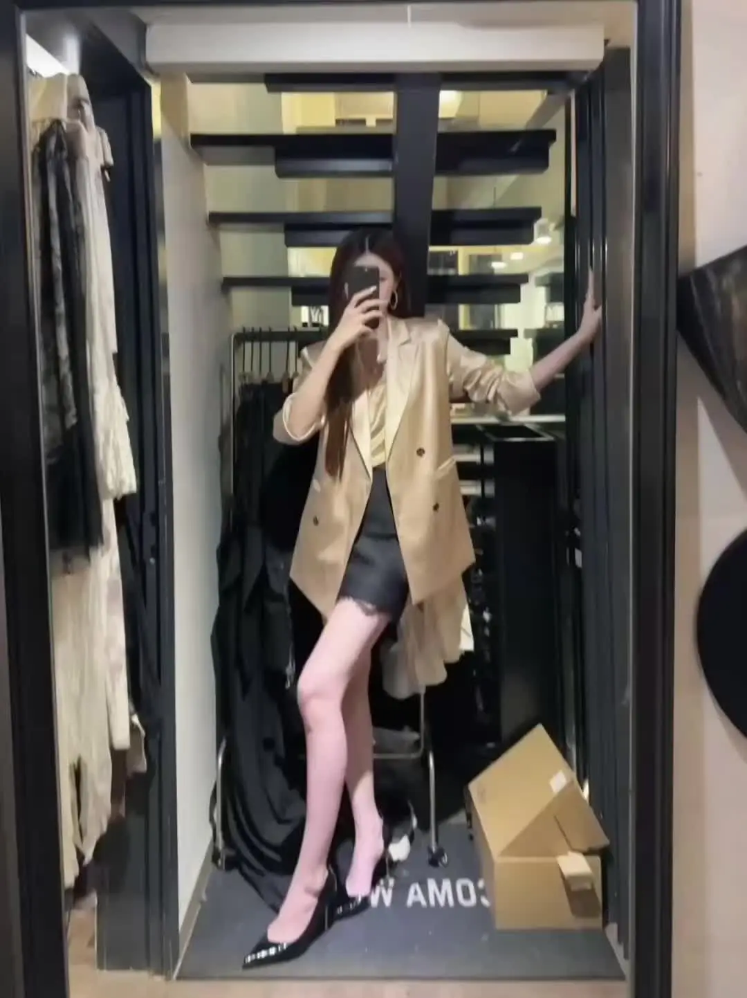 “你就是富婆命 从今天开始 金钱和爱全都流向你”