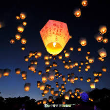 元宵节博友们都要点亮一盏灯 愿汝忧思不侵，尘扰不近；愿汝所行皆得其宜，所谋皆逢其