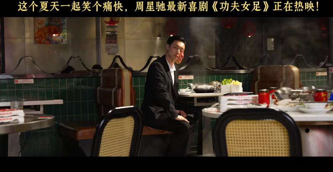 张艺兴回应有被打的KPI张艺兴回应功夫女足挨打kpi 张艺兴现场回应的时候眼睛里