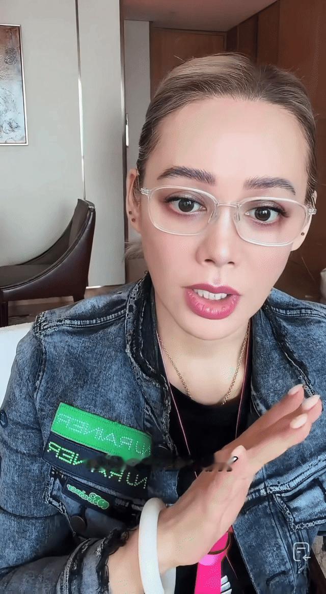 宁静说后期是拿钱办事宁静说花少2后期是拿钱办事 宁静直播这番发言格局拉满，表示后
