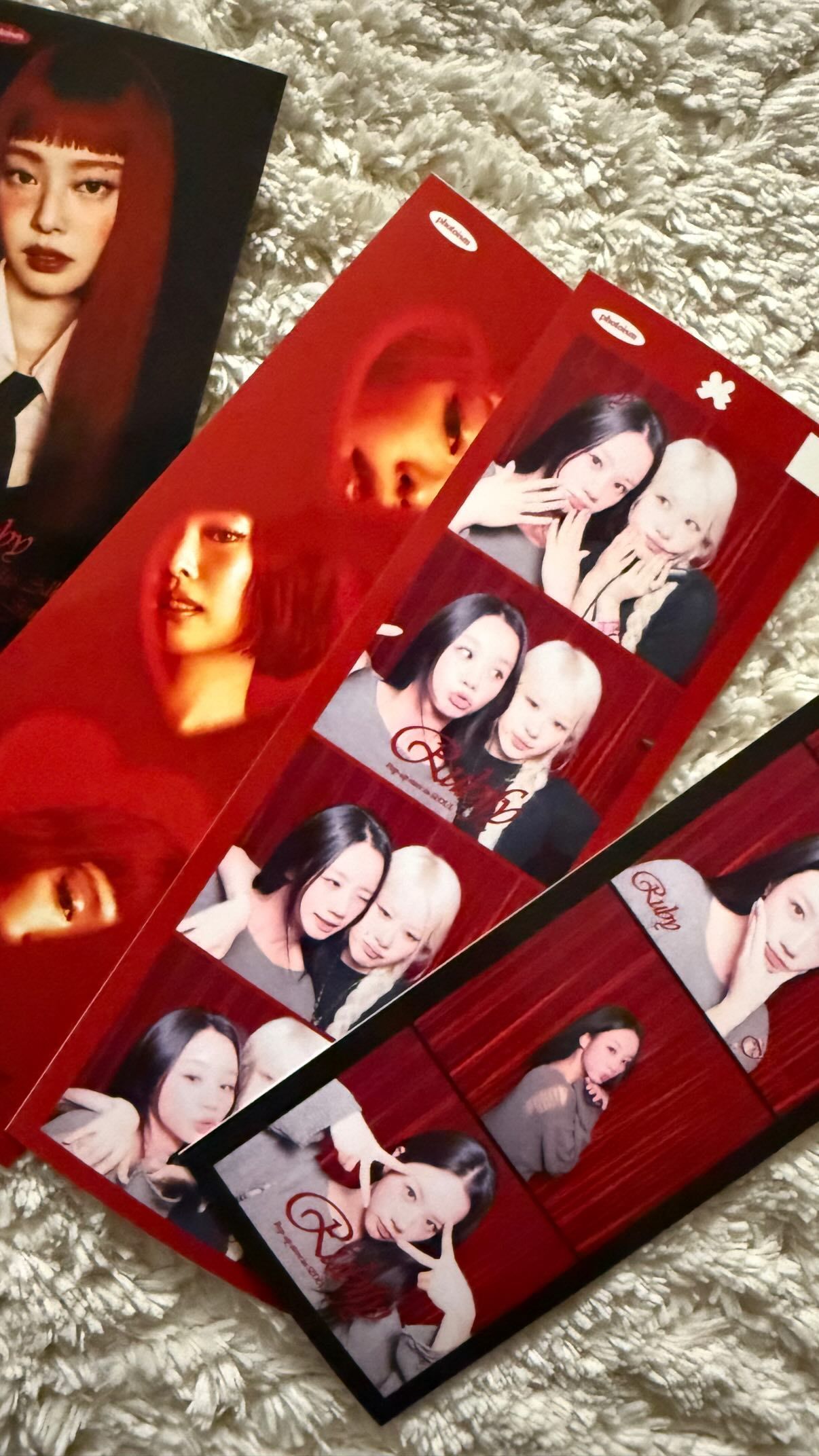 李惠利朴彩英人生四格 李惠利&朴彩英人生四格合照，美女贴贴好幸福~ ​​​