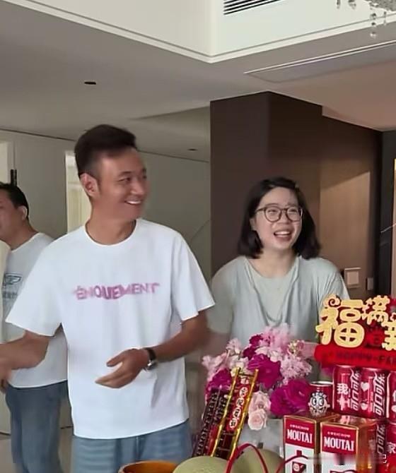 这次回温州，厉怀远终于可以毫无顾忌的开心大笑了，因为他的内心不再被束缚了，没有林