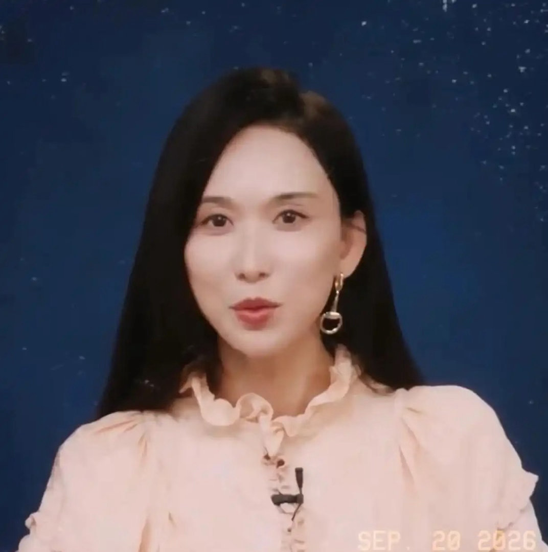 林志玲近照流出，眼睛小、颧骨高、脸部僵硬，网友直呼：差点没认出 ​​​