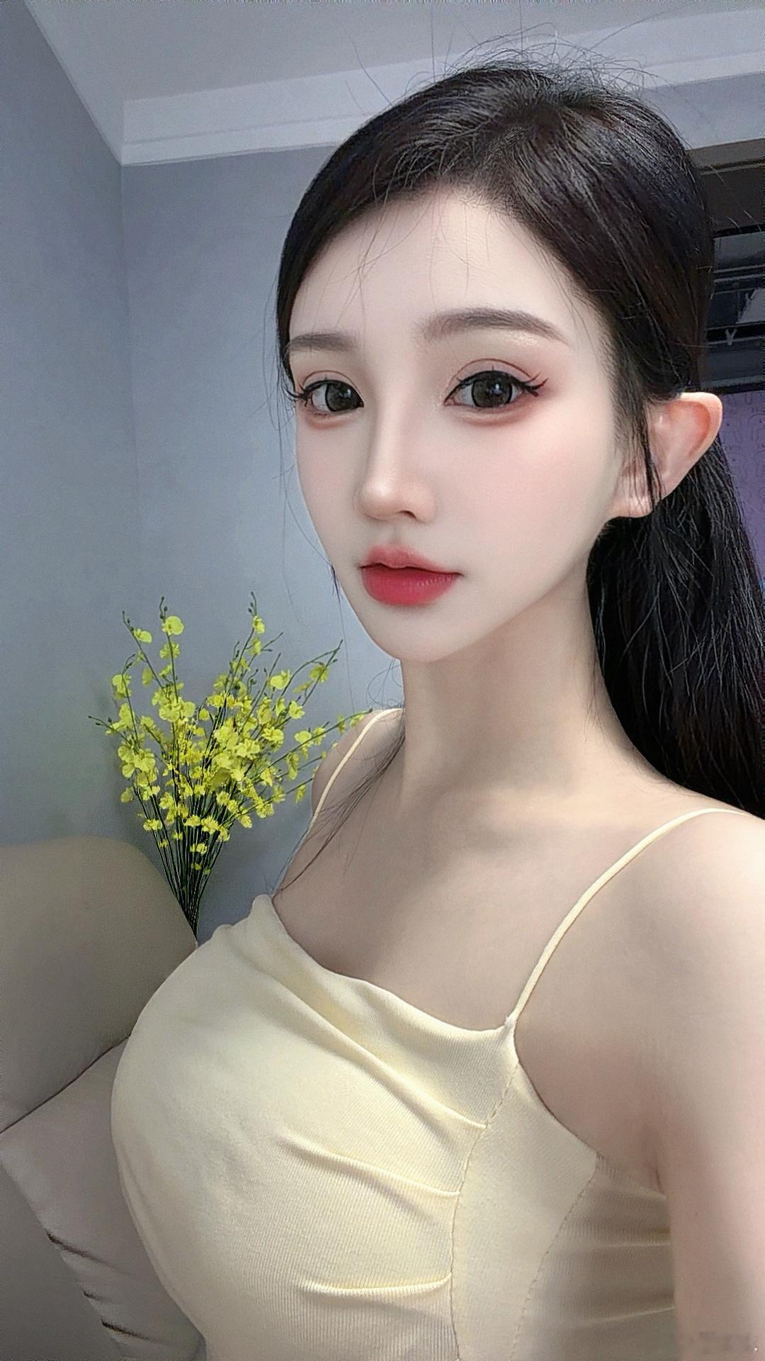 今天难得 出了趟门 