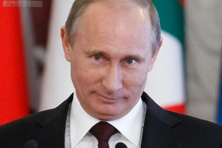 作为天天盯着油价加油的老司机，看到“中俄合作要黄”这消息差点把茶喷出来，真以为咱