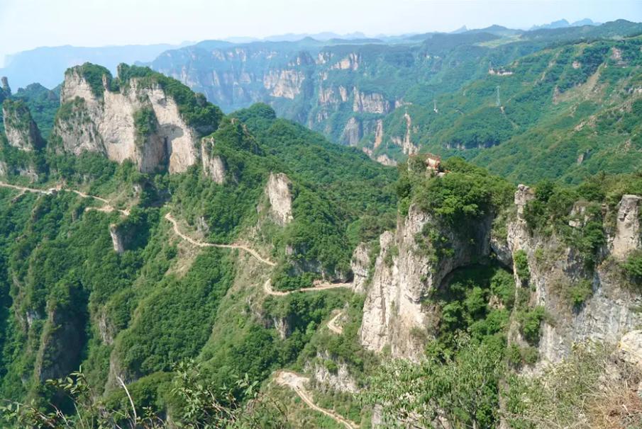 【古代太原通河南的道路】
山西与河南之间，隋唐时交通就很方便。
从绛州往东南经垣