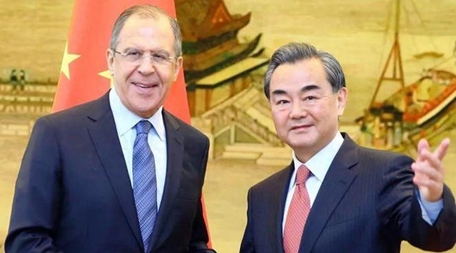 G7反对无效，中俄谈妥，金砖外长发联合声明，给美元霸权敲响丧钟。
 
中俄会晤引