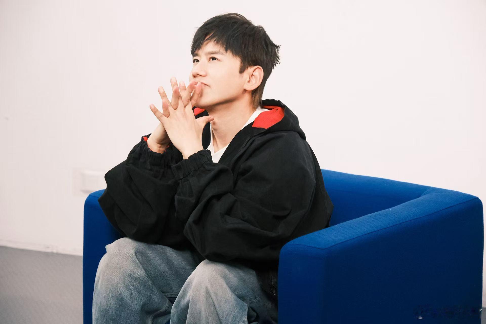 张杰官宣加盟国乐无双国乐无双首期阵容官宣 岁月沉淀不改音乐初心，张杰从实力歌手跨