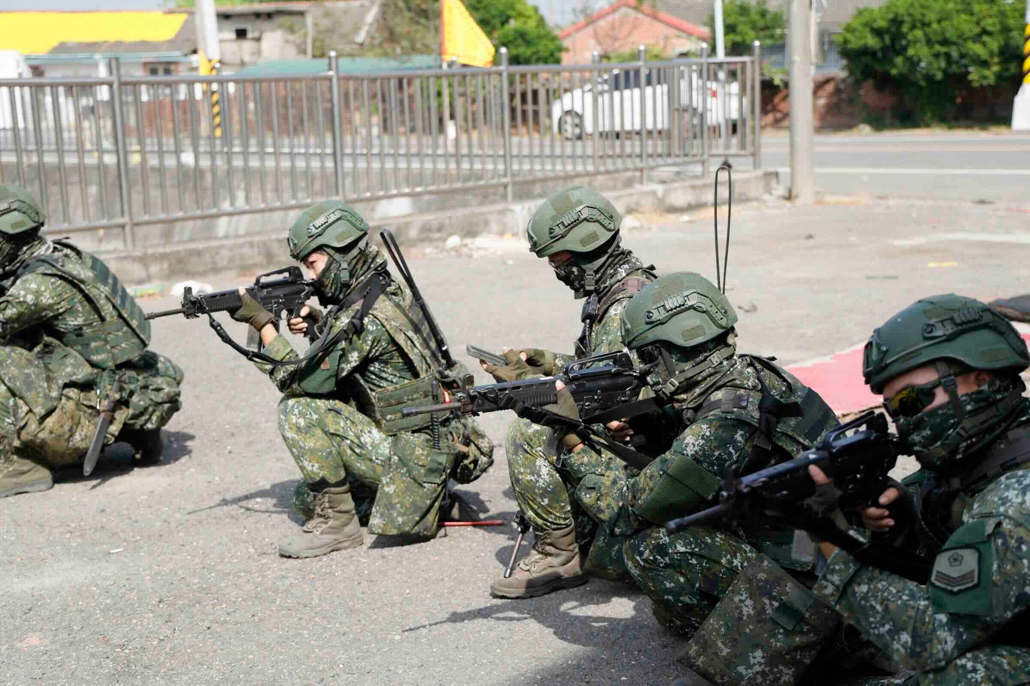 台军演习中首次使用安装了“战术攻击套件”(TAK)软件的三星GALAXY S25