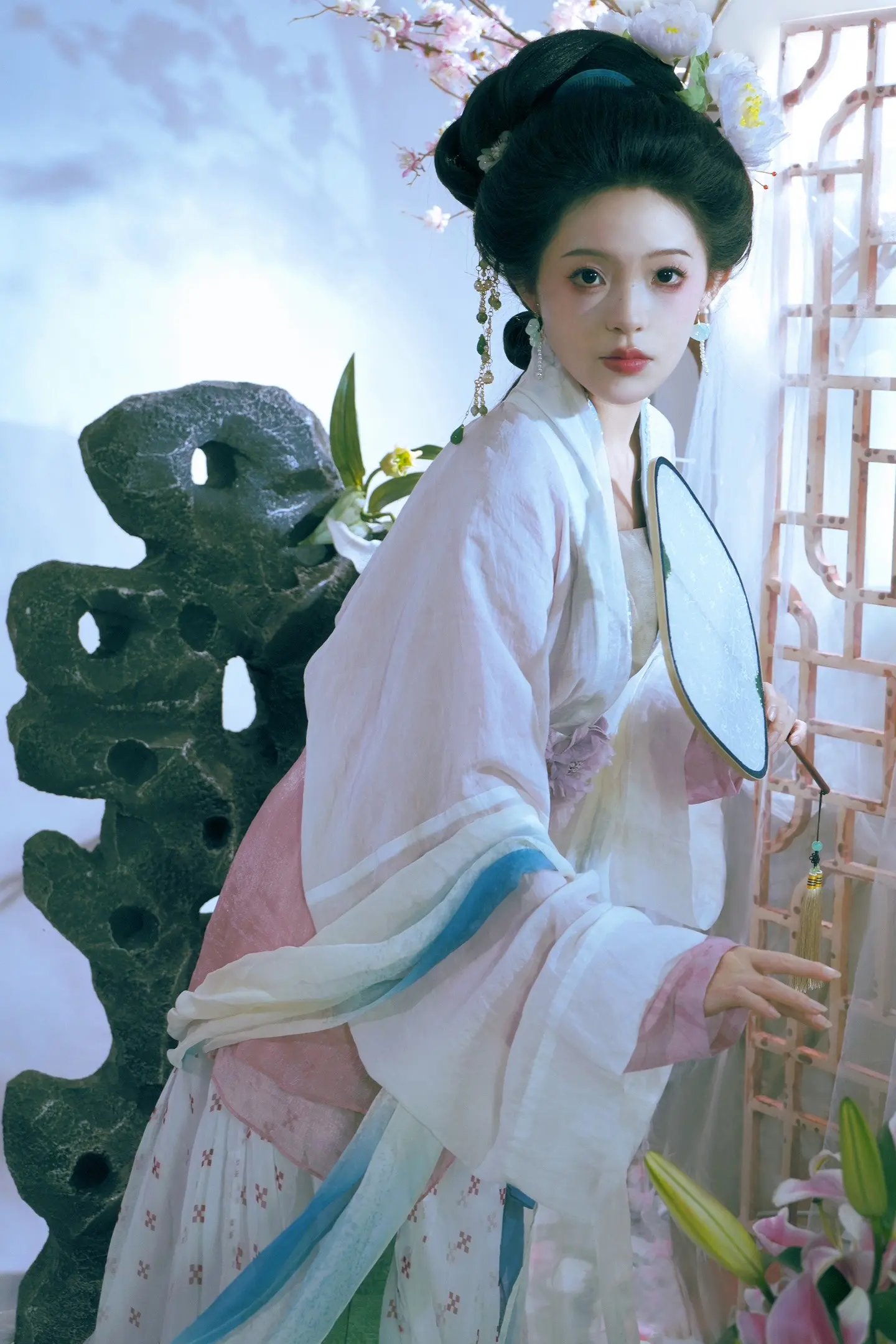 美人如花。