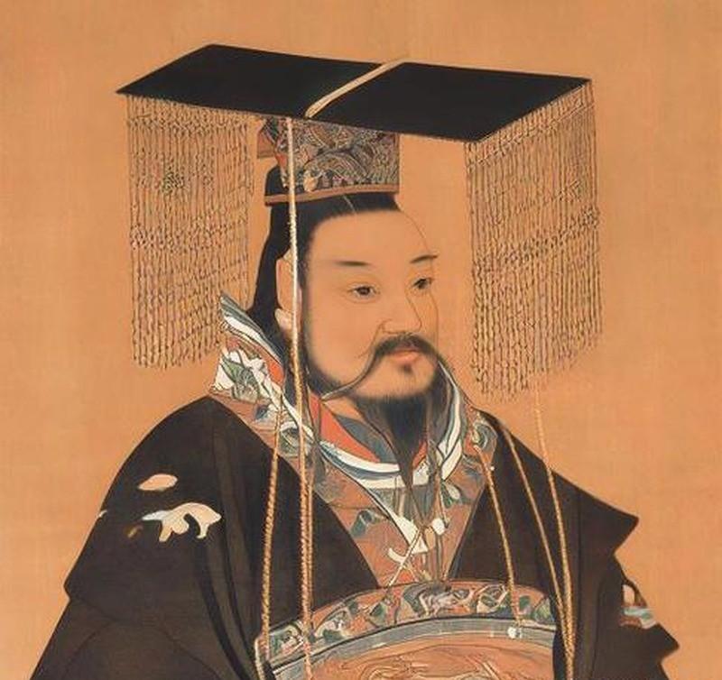 楚庄王想娶的女人，劝阻他的人转头自己娶走了。

这事发生在前598年。楚庄王率军