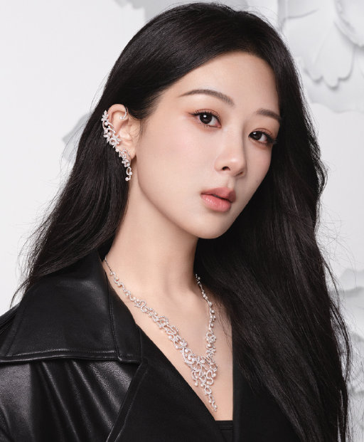 杨紫高珠适配度拉满，又美又飒的女王[哇] ​​​