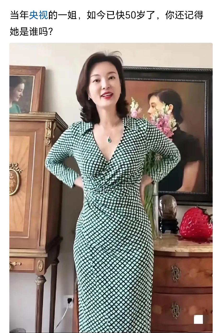 曾经的她是央视一姐，如今你还认得出来吗？