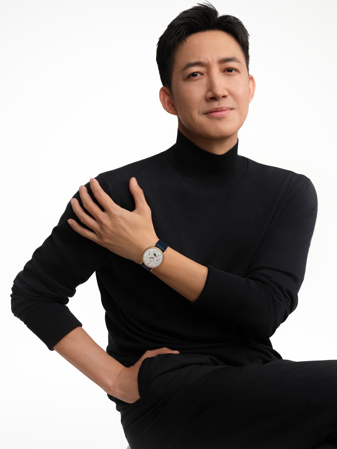 沙夫豪森IWC万国表宣布知名演员王阳出任品牌挚友。
王阳上戏毕业后陆陆续续出演了