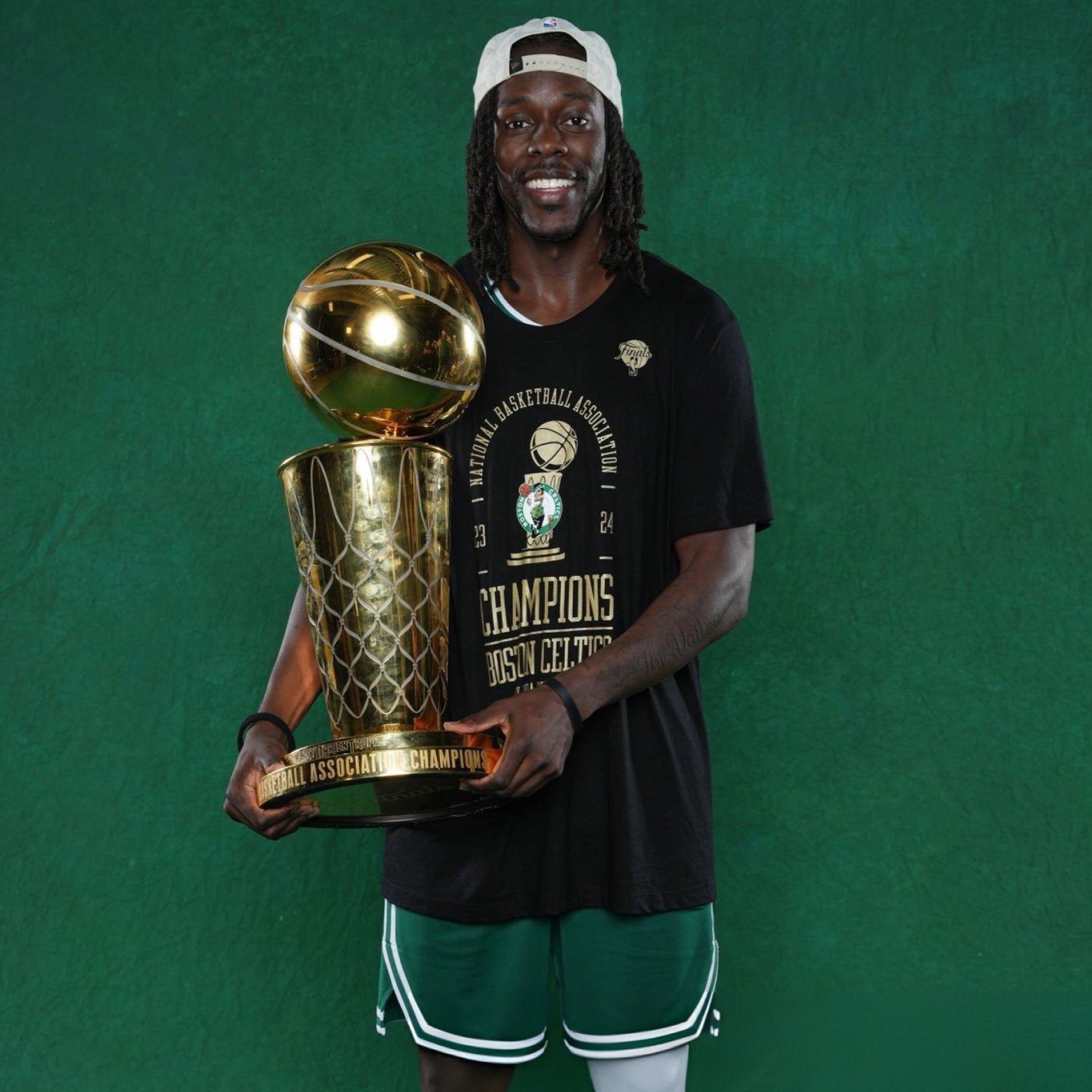 Thank You Jrue💚 ​​​