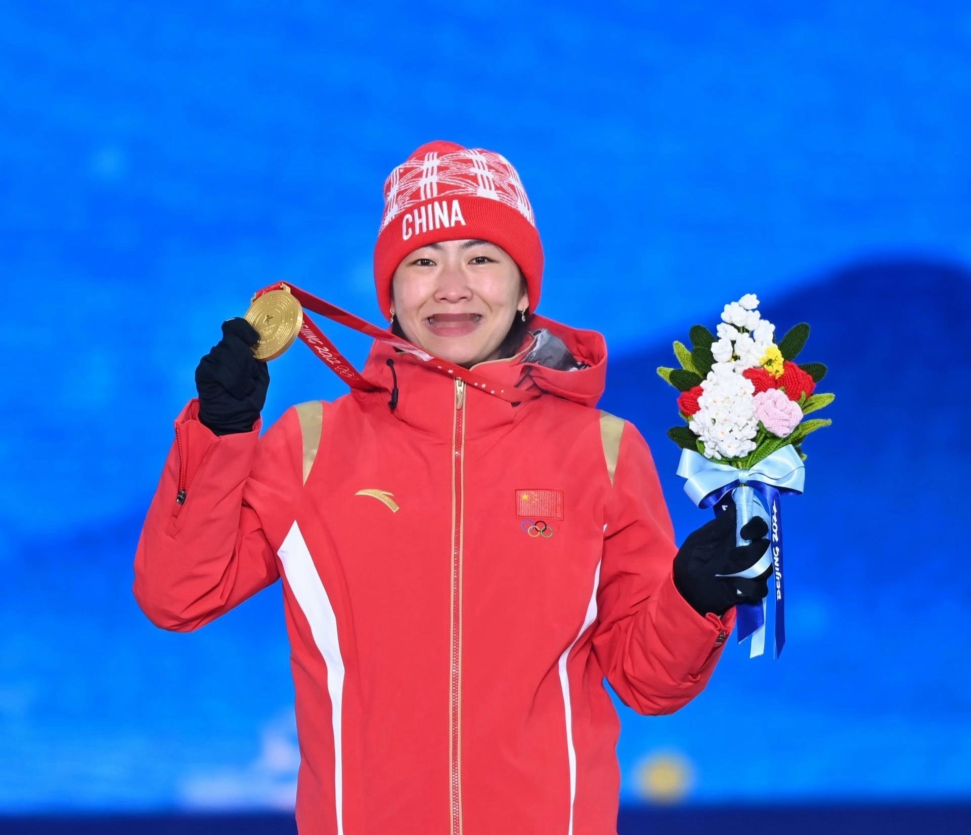 徐梦桃巴黎夺冠后第一个综艺徐梦桃王心迪夺冠后综艺首秀谁懂我最期待的 《姐姐当家2