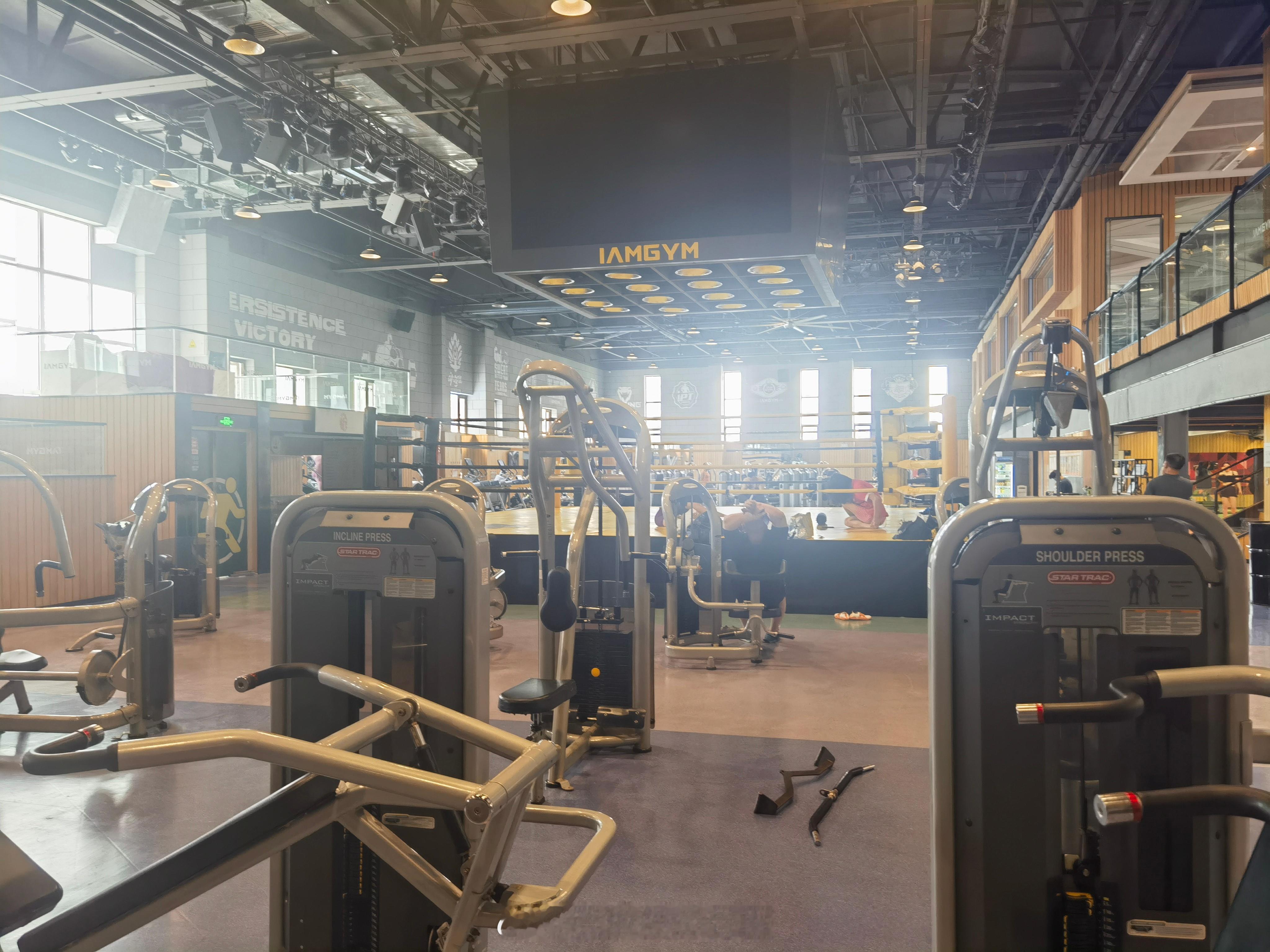 朋友问我，最近这么忙，还去撸铁？我只想说……处女座就是那种生来追求“完美”的人。