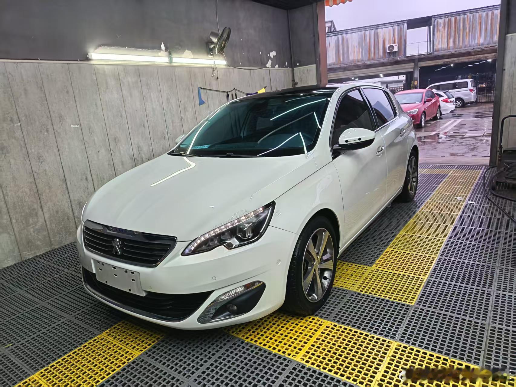 年底了 同行们都收不到车了吧我们不一样 我们不光收 还照样收硬货又到一台15年标