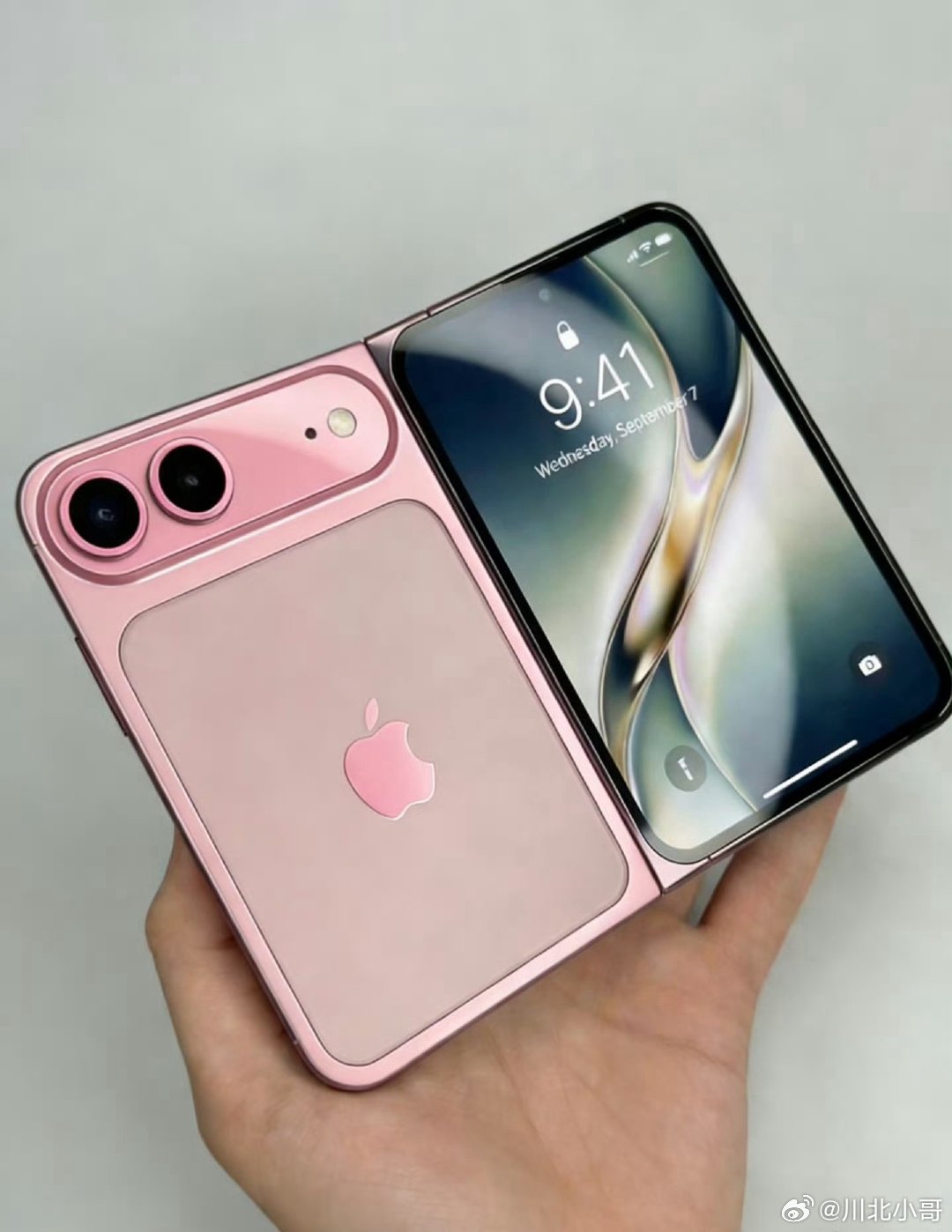 iPhoneFold最新渲染图苹果折叠屏基本定型，这造型似曾相识，神似当年OPP