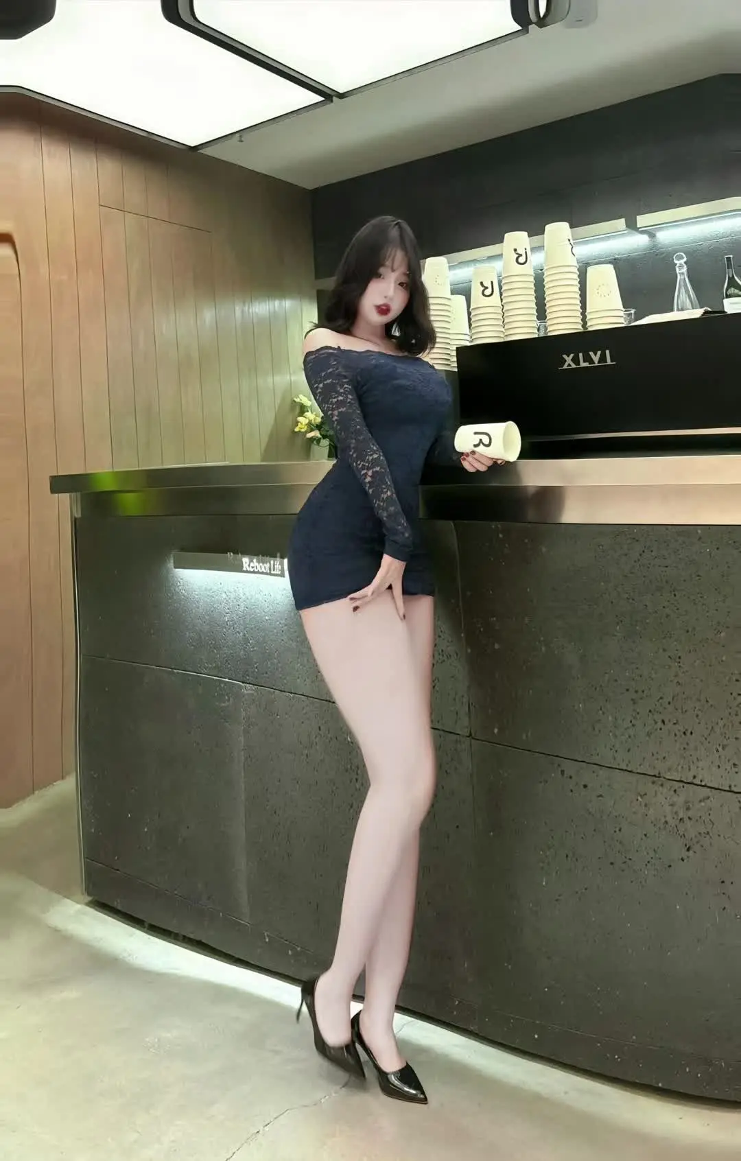 身材天花板 ootd穿搭 完美身材 大长腿