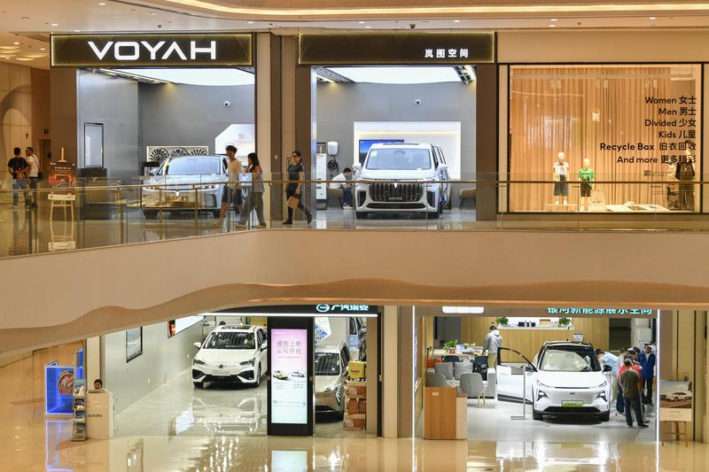 超二十家车企开打“金融战”，这市场竞争是越来越激烈了。像有些车企推出超低首付购车