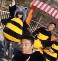 周五晚高疯抽风姿势征集周五晚高疯 不装了！周五就是要疯到尽兴～抽风姿势速来投稿，