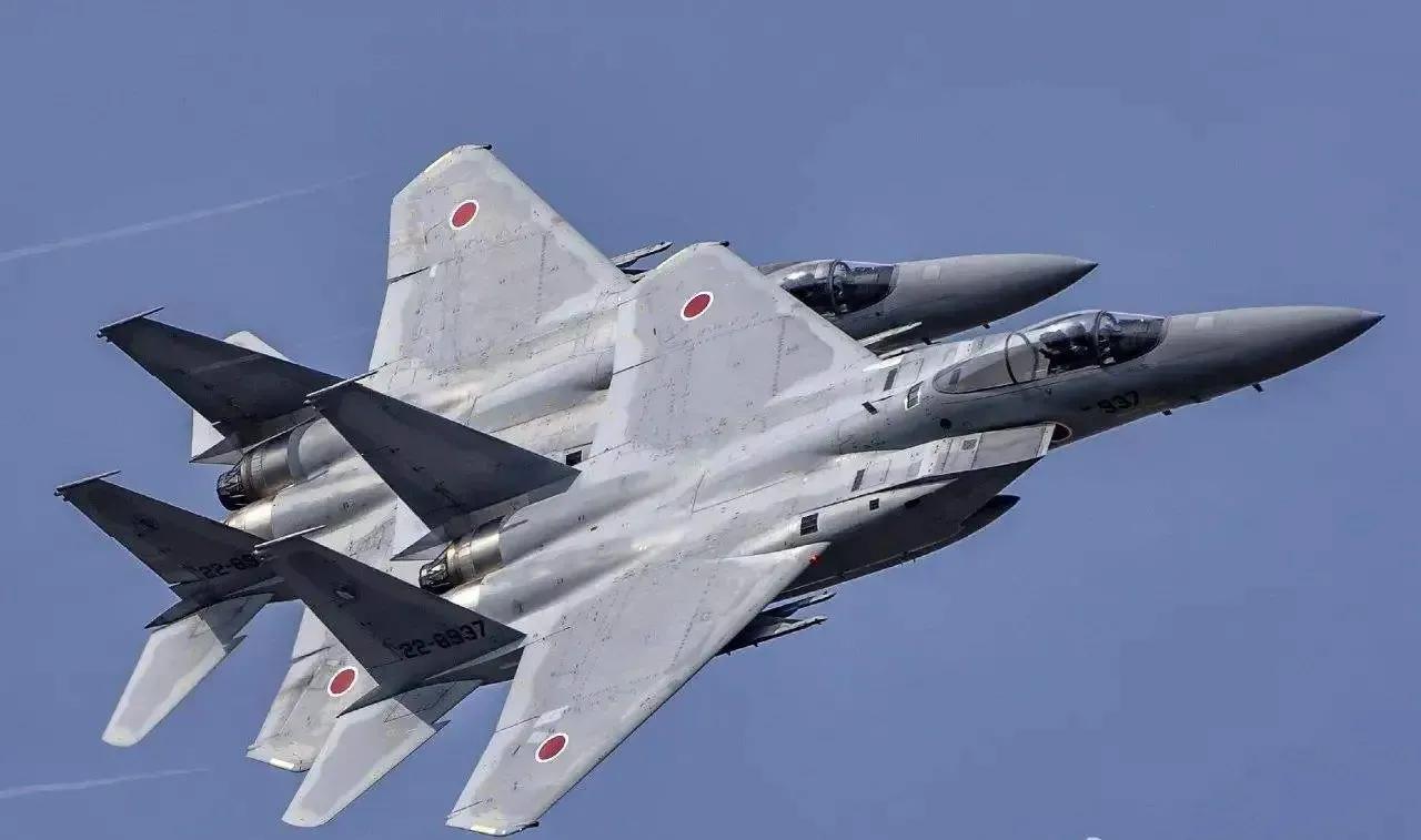 看到日本的军力，你有什么想说的？

如今的日本军力——拥有主力战舰32艘（10艘