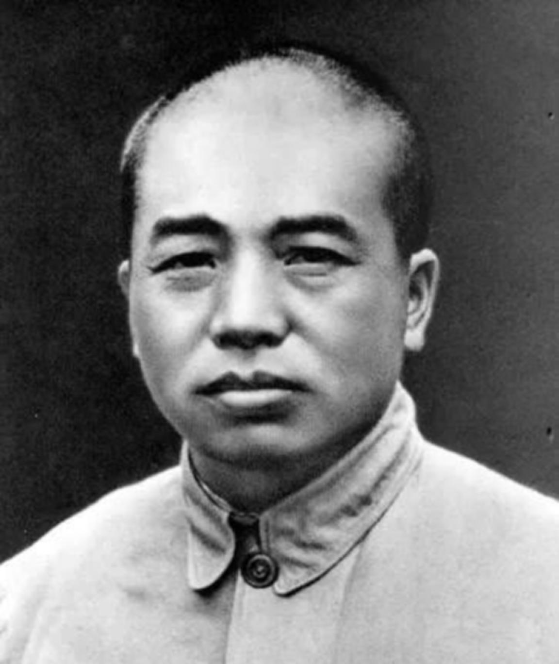 1974年，彭德怀去世时，临终想见朱德，他一次一次地向看守请求，可谁也不告诉朱德