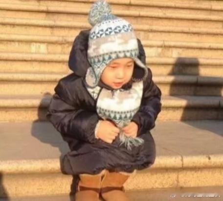 15岁林大竣身高很优越啦，印象里还是小卤蛋，当初在节目里面很喜欢他，超级可爱还特