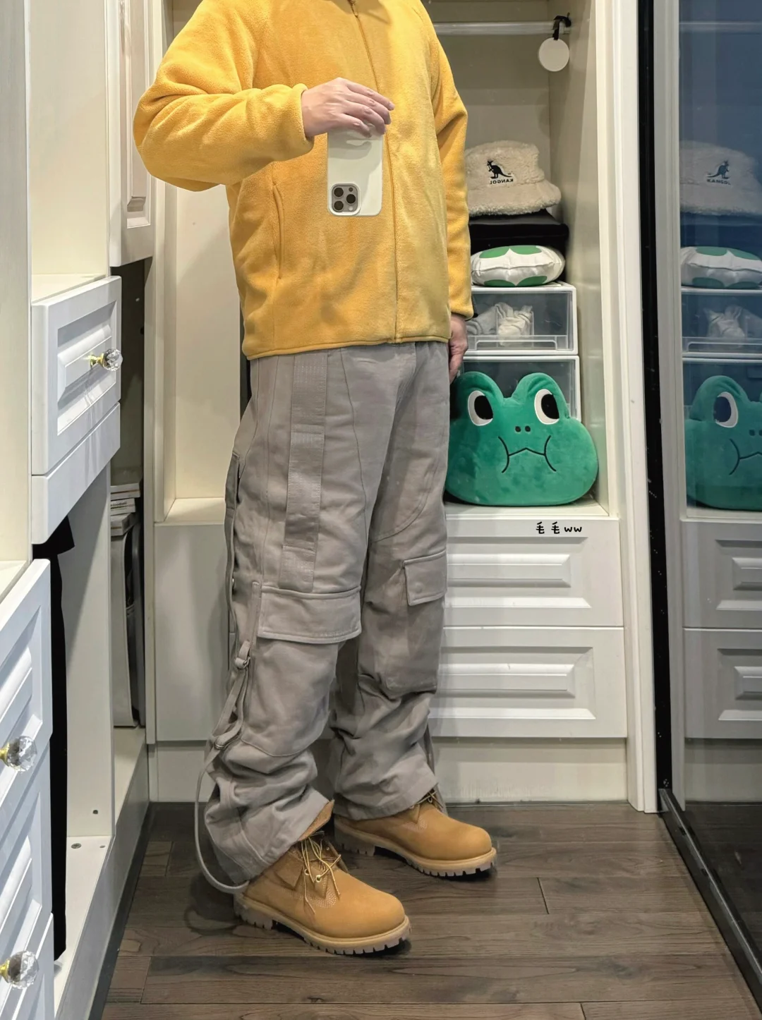 柠檬色系｜大黄靴穿搭