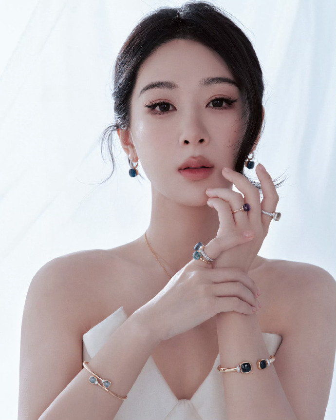 时尚灵感解读  杨紫 Pomellato 品牌直播造型亮相！ 新晋全球代言人上身