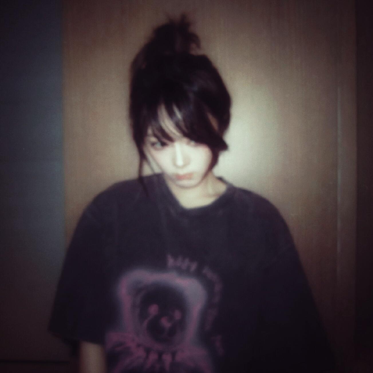 𝙒𝙚𝘾𝙝𝙖𝙩头像｜赵今麦 