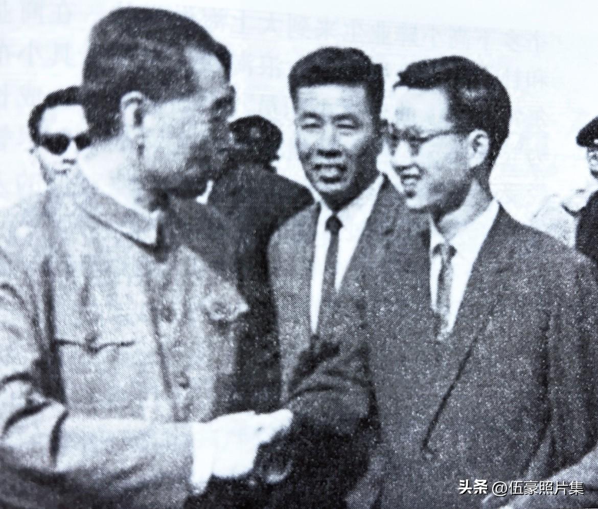 1965年6月，周恩来总理访问巴基斯坦期间的老照片。在印巴战争一触即发的敏感时刻