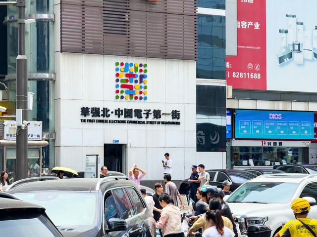 等不到始祖鸟的老外，疯抢这个 999 美元的国产消费级「外骨骼」