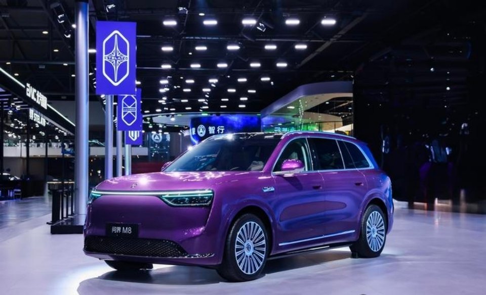 “界”模式！华为和赛力斯的合作模式将会变得更轻一些？据财联社报道，华为、赛力斯的