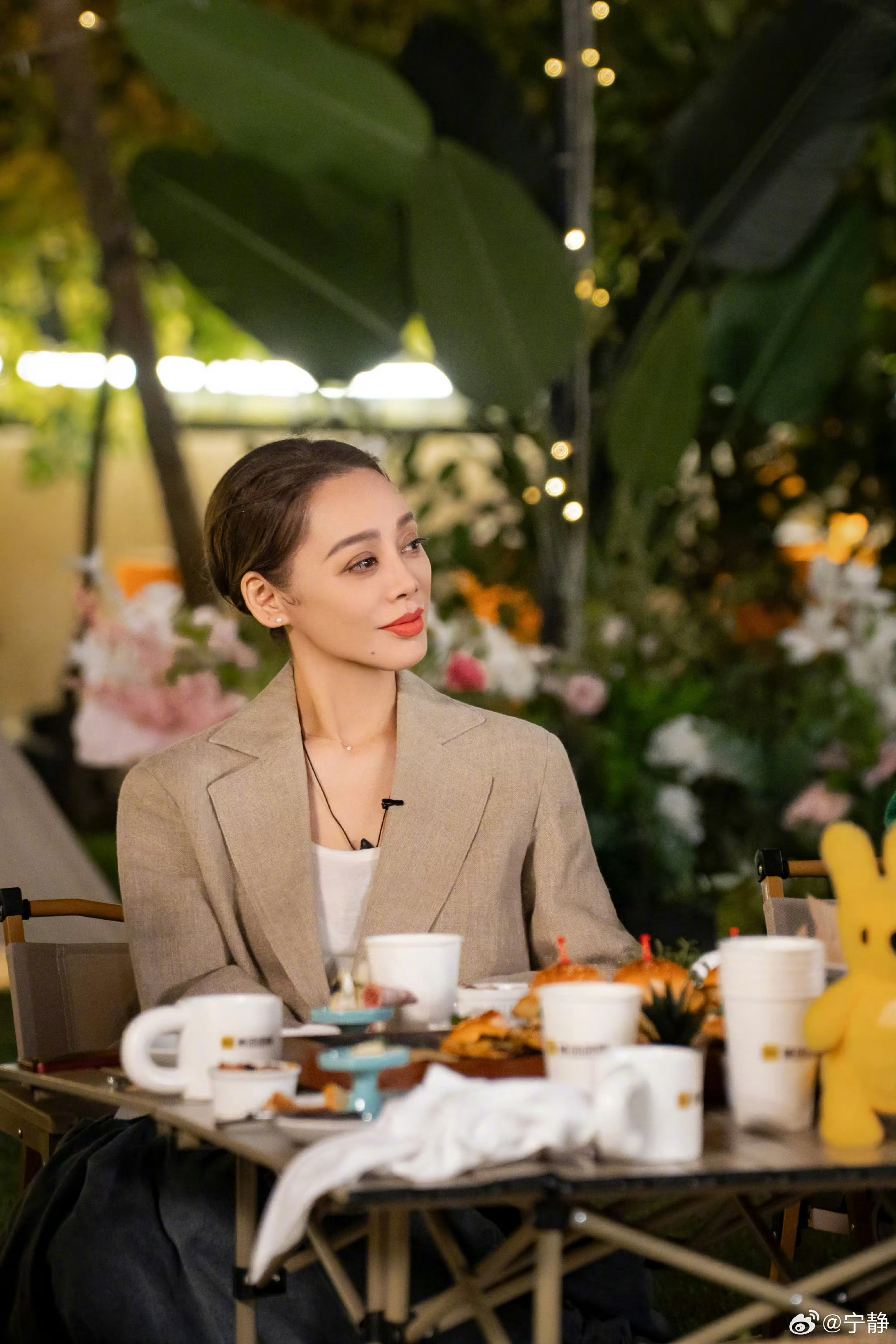 宁静说男生被中女吸引很正常宁静劝中女更自信一点 宁静说的很人间清醒了，中女就是要