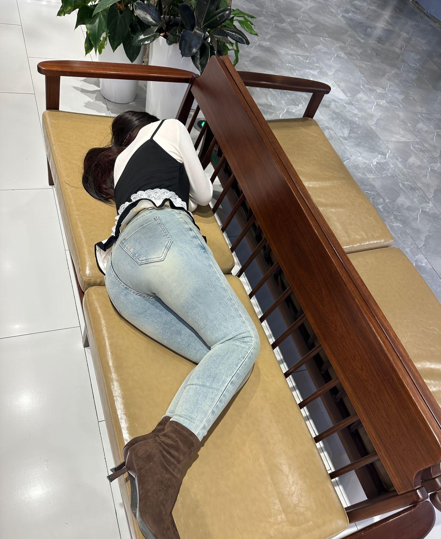 午休时间 对付一下吧  广州·小蛮腰