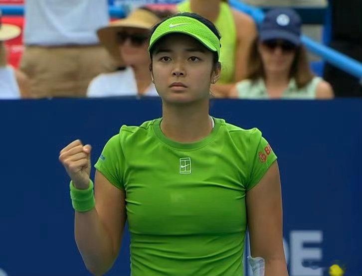 菲律宾天后挑落卫冕冠军WTA500华盛顿站第二轮，伊埃拉以6-2 7-6(1)击